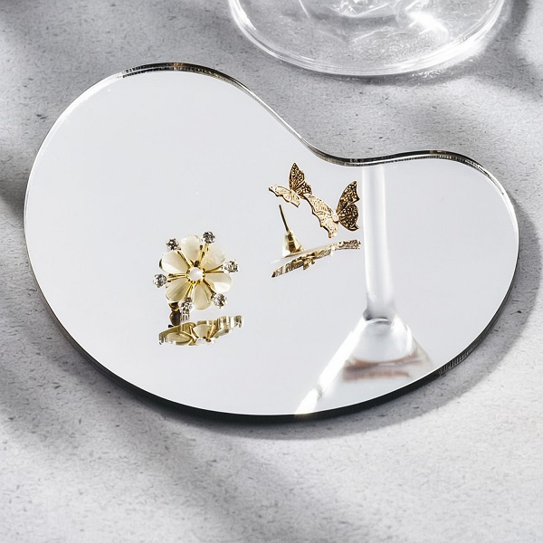 Organic Acrylic Mirror Coaster Set Jewelry Decoration Display